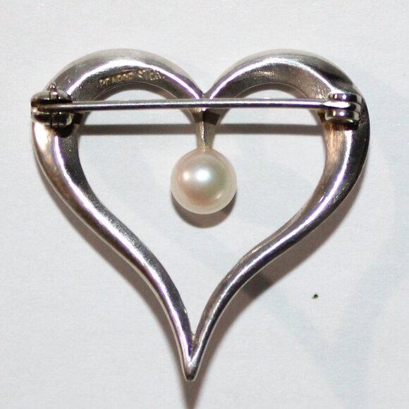 Sterling Silver Cultured Pearl Heart Brooch - Picture 2 of 5